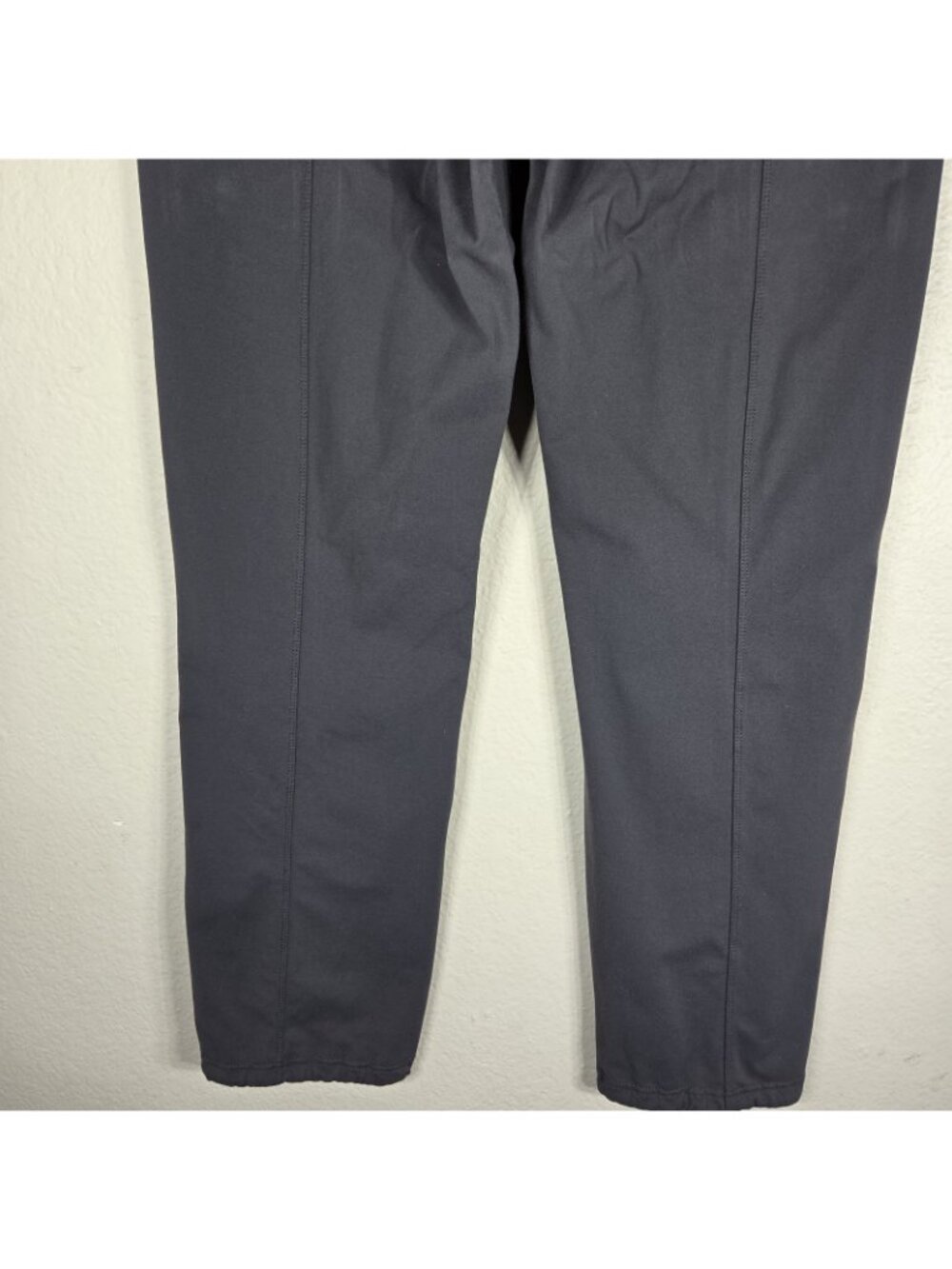 Athleta Metro Slouch XL Joggers Pants Black Drawstring Zip Pocket Dark Gray - Picture 10 of 16